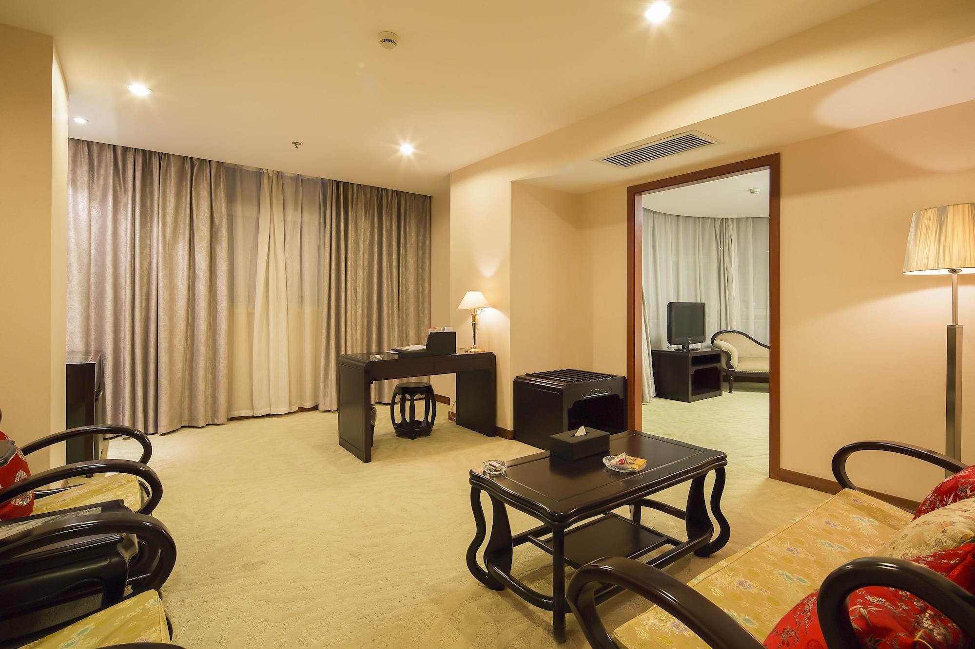 Landison Plaza International Hotel Zhenjiang  Esterno foto