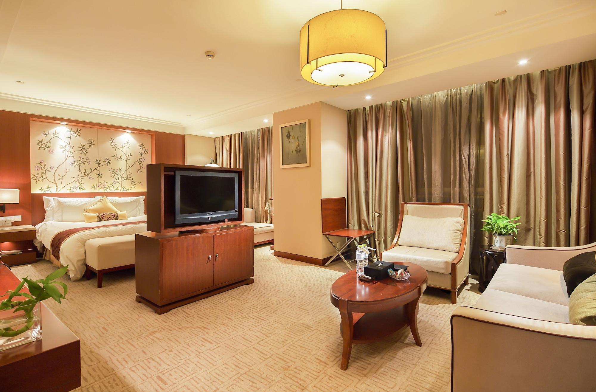 Landison Plaza International Hotel Zhenjiang  Esterno foto