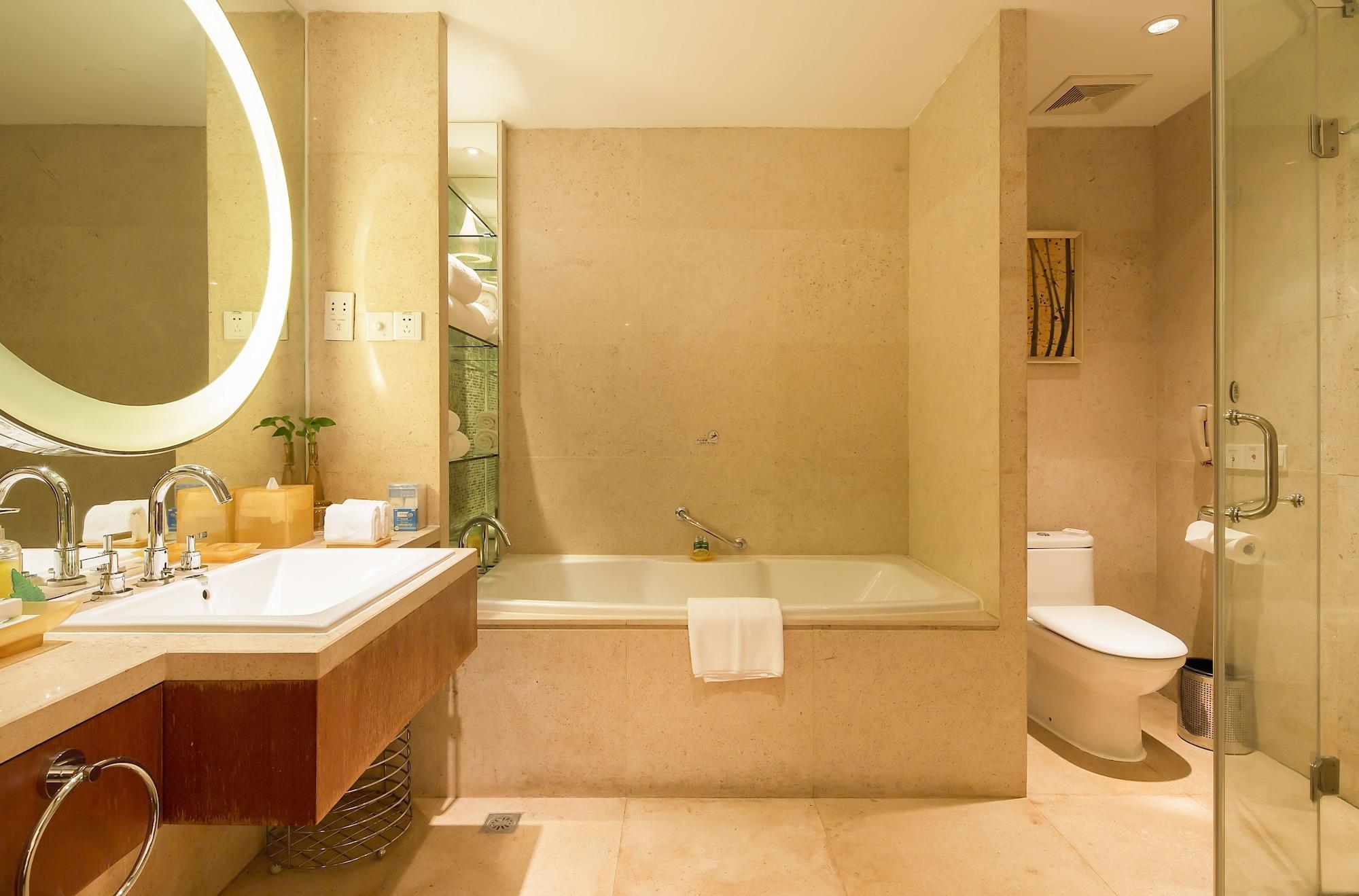 Landison Plaza International Hotel Zhenjiang  Esterno foto