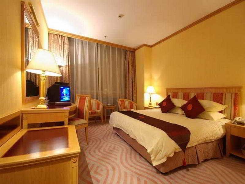 Landison Plaza International Hotel Zhenjiang  Esterno foto