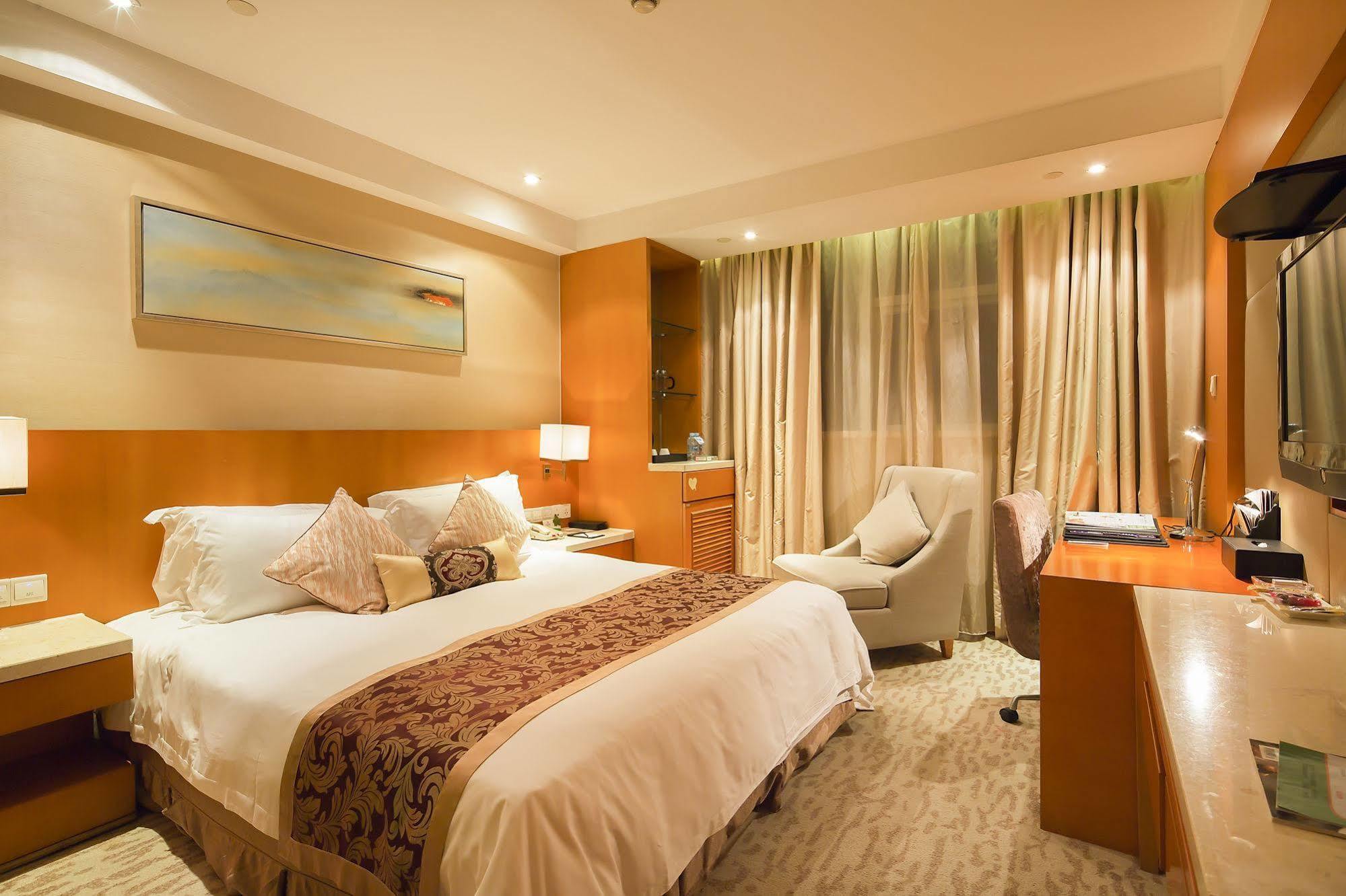 Landison Plaza International Hotel Zhenjiang  Esterno foto